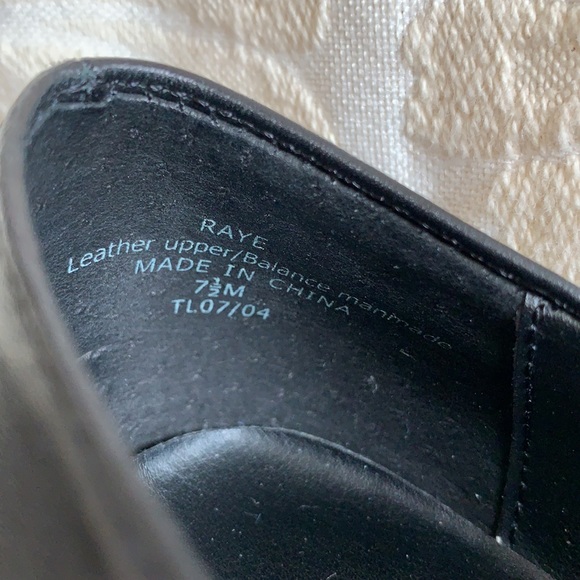 LizFlex Liz Clairborne Heels - Picture 15 of 17